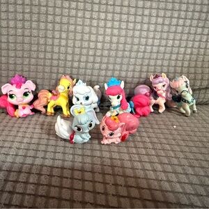Lot of Disney Princess Palace Pets 8 Pieces Set